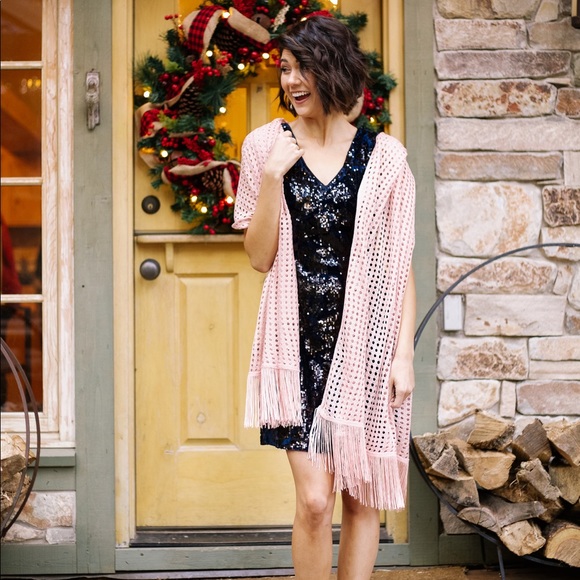 Eyelets + Fringe Blush Scarf - Picture 4 of 6